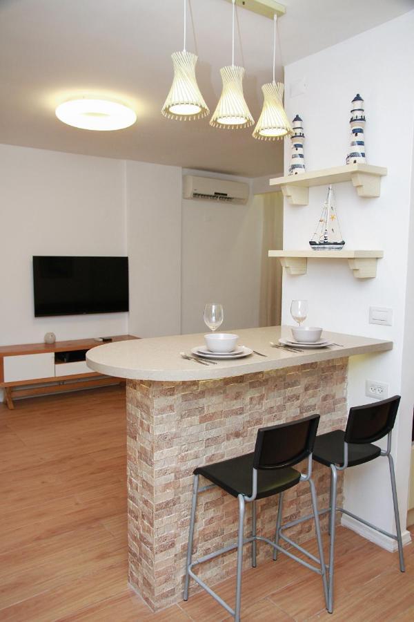 Apartments4You Betti Bat Yam Εξωτερικό φωτογραφία