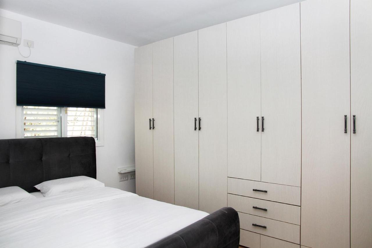 Apartments4You Betti Bat Yam Εξωτερικό φωτογραφία