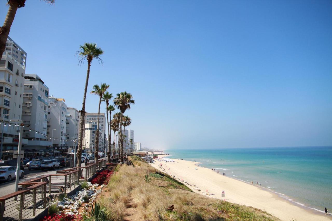 Apartments4You Betti Bat Yam Εξωτερικό φωτογραφία
